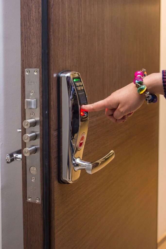 Puerta de alta seguridad y puerta blindada seguro hogar